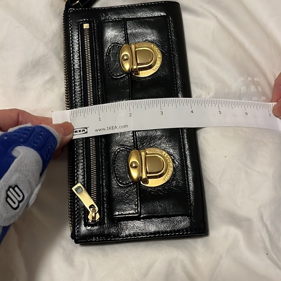 Marc Jacobs wallet - Picture 10 of 11